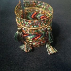 I am selling a small bracelet made in Venezuela
